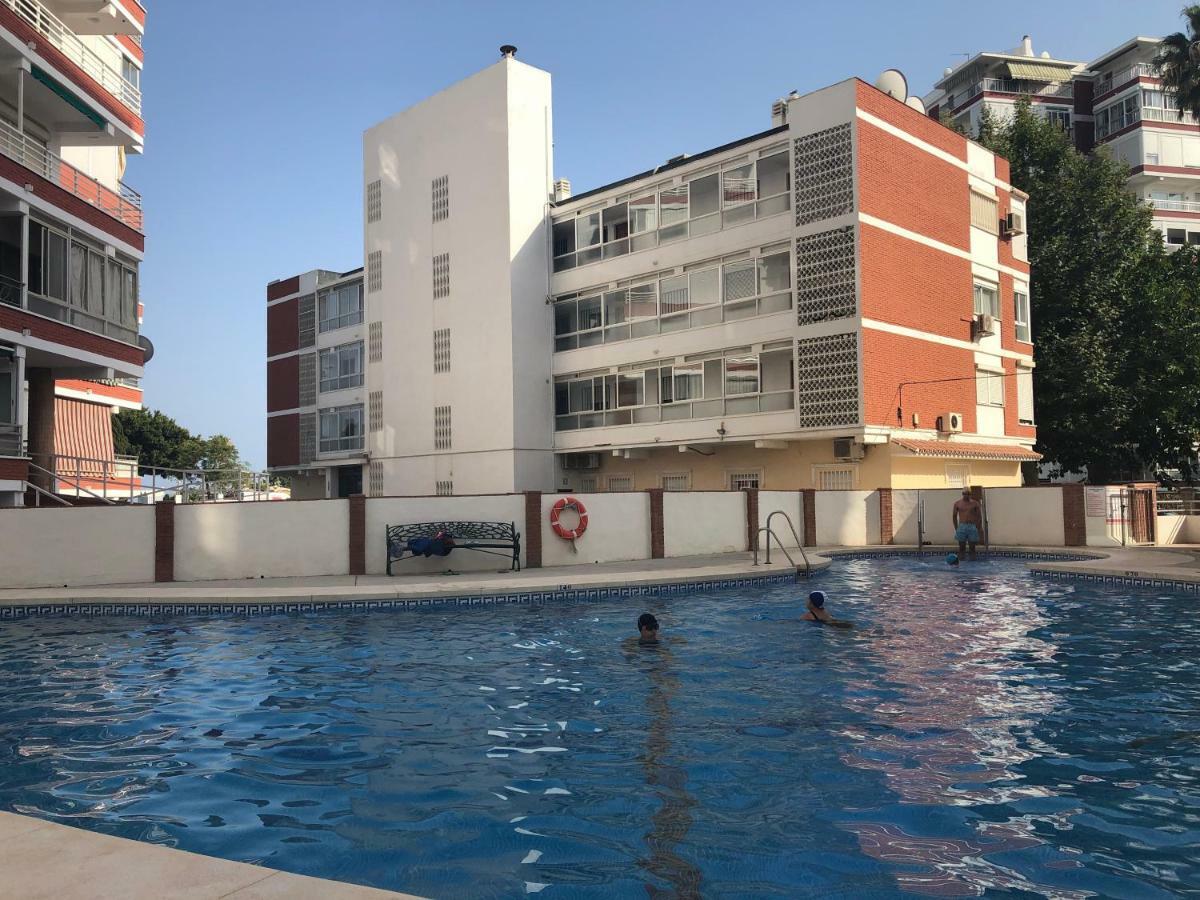 Daru Vistamar Luxury - 1ª Linea Torre Del Mar- Piscina- Aparcamiento Apartment Exterior photo
